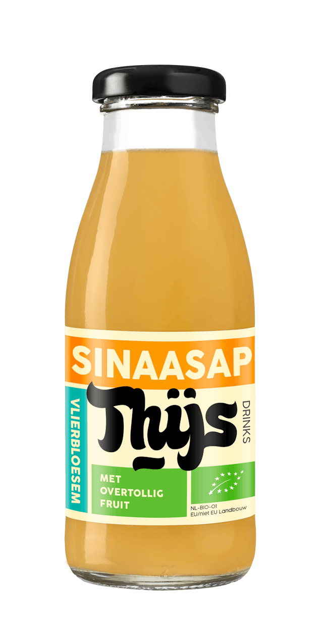 Bottle of orange juice by THIJS drinks