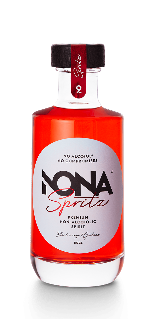 Bottle of non-alcoholic spirit Spritz by Nona