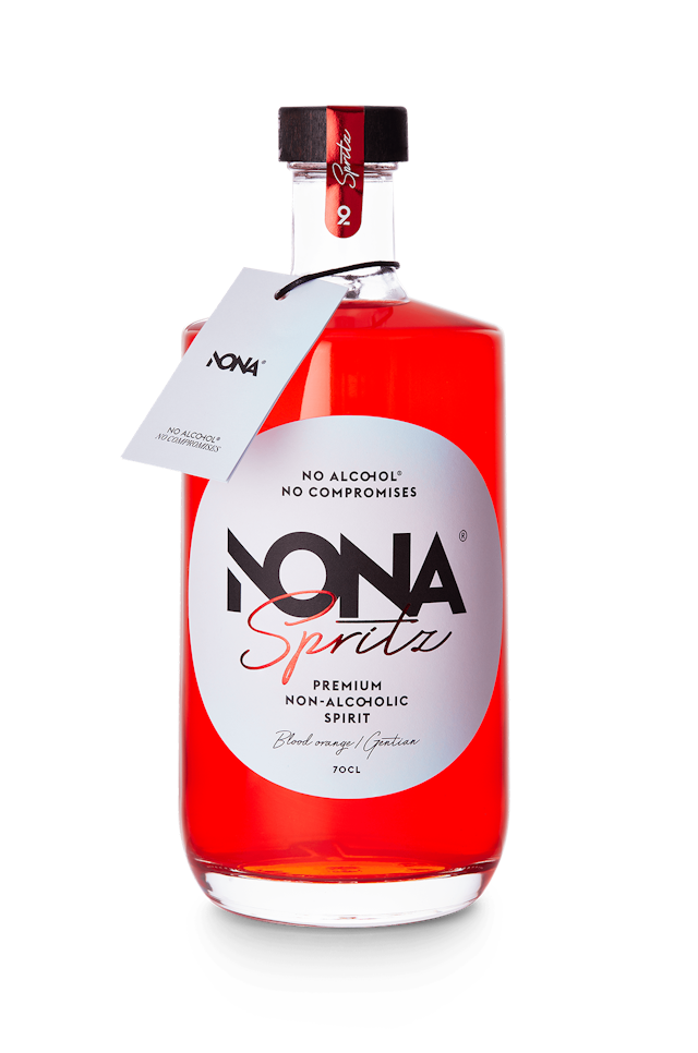 Bottle of non-alcoholic spirit Spritz by Nona